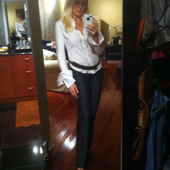 Meet your Posher, Bad Betty - Picture 8 of 16